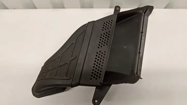 Audi A4 S4 B8 8K (2011 - 2015) 8K0129618 Детали воздухозаборника — фото 4