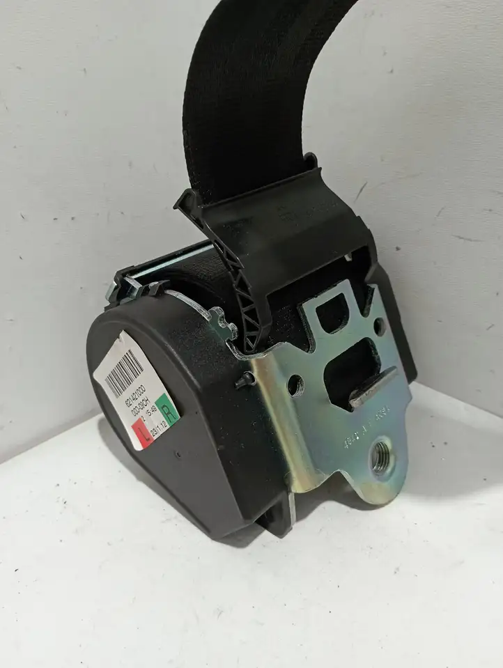 Audi A5 8T 8F (2011 - 2016) 621421000 Задний ремень безопасности — фото 2