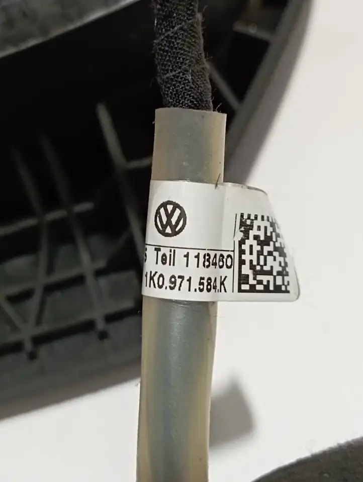 Volkswagen PASSAT B6 (2005 - 2010) 3C0880201 Подушка безопасности руля — фото 2