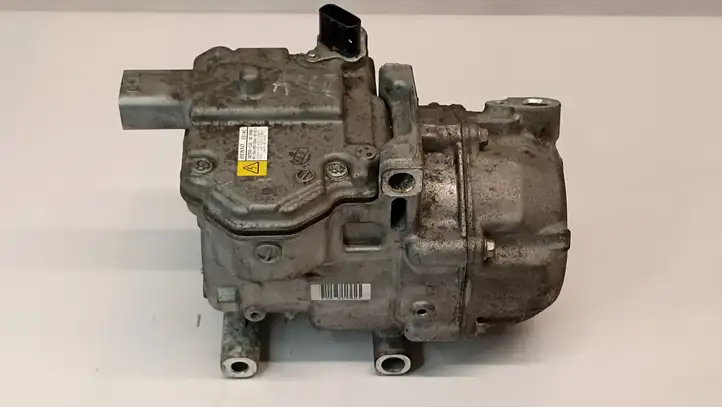 Toyota Auris E180 (2012 - 2018) 0422001330 Компрессор (насос) кондиционера воздуха — фото 1