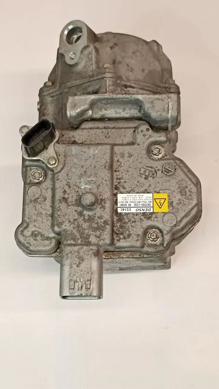 Toyota Auris E180 (2012 - 2018) 0422001330 Компрессор (насос) кондиционера воздуха — фото 7