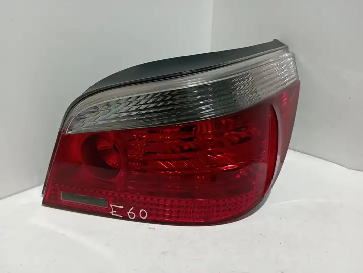 BMW 5 E60 E61 (2004 - 2010) 6910768 Задний фонарь в кузове — фото 5