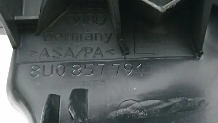 (2014 - 2018) 8U0857791 Накладка ремня безопасности — фото 4