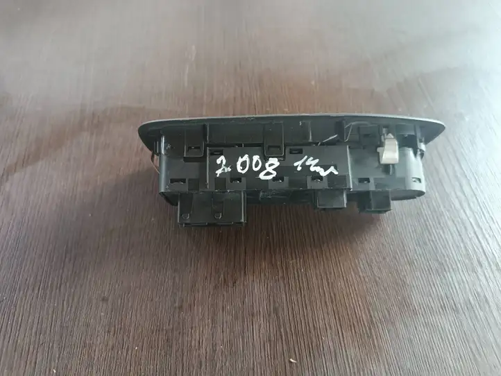 Peugeot 2008 I (2013 - 2019) 96749624ZD Блок кнопок стеклоподъемников — фото 2