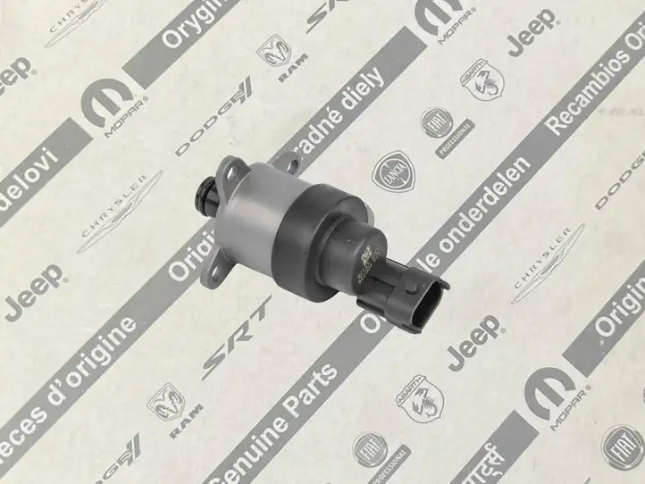 Fiat Ducato (2007 - 2014) 71754810 Регулятор давления топлива — фото 1