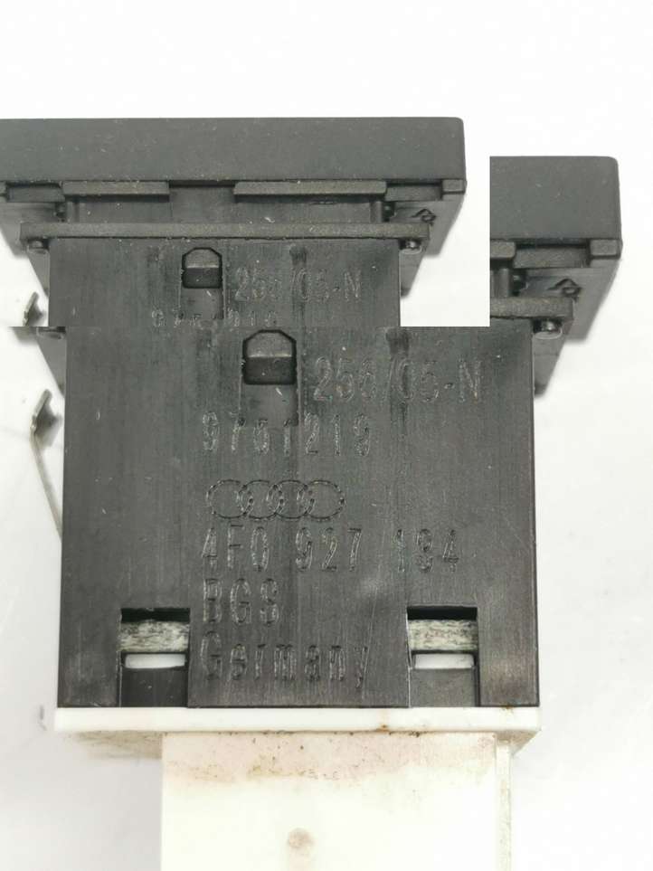 Audi A6 (2004 - 2008)  4F0927184 Включатель системы стабильности (ESP)