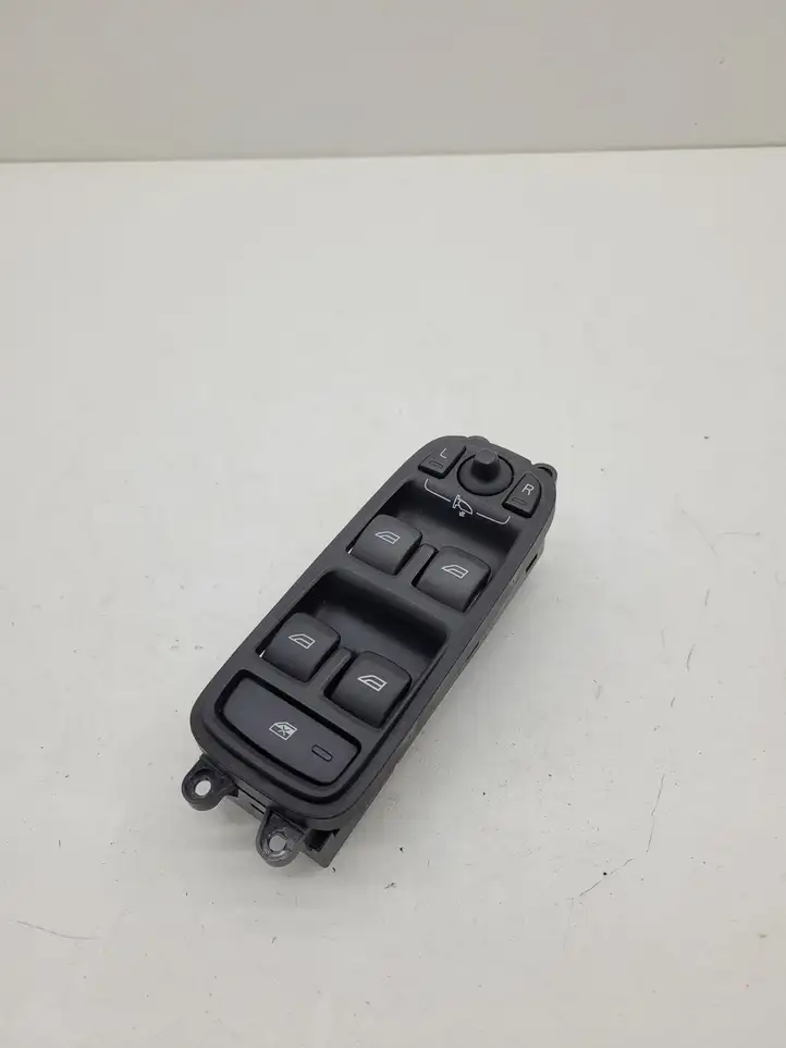 Volvo XC60 (2013 - 2017) 31343102 Кнопка стеклоподъемников — фото 1