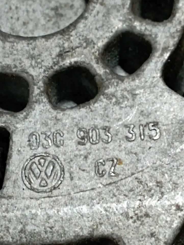 Volkswagen Golf VI (2009 - 2013) 03C903315 Натяжитель ремня генератора — фото 5