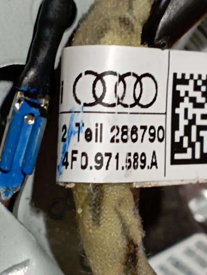 Audi A6 S6 C6 4F (2008 - 2011) 4F0880201BK Подушка безопасности руля — фото 2