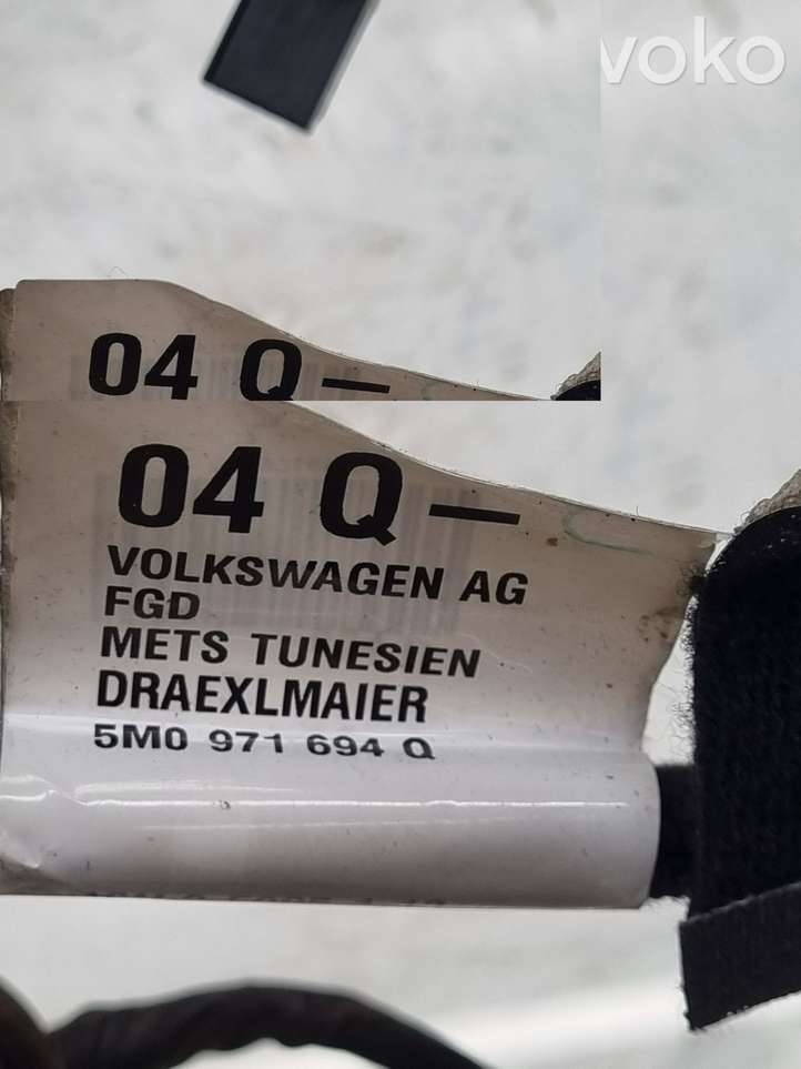 Volkswagen Golf Plus (2004 - 2008)  5M0971694Q Проводка задних дверей
