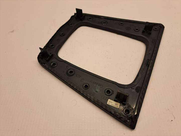 Audi A4 (2004 - 2009)  8E0864261 Рамка рычага переключения передач
