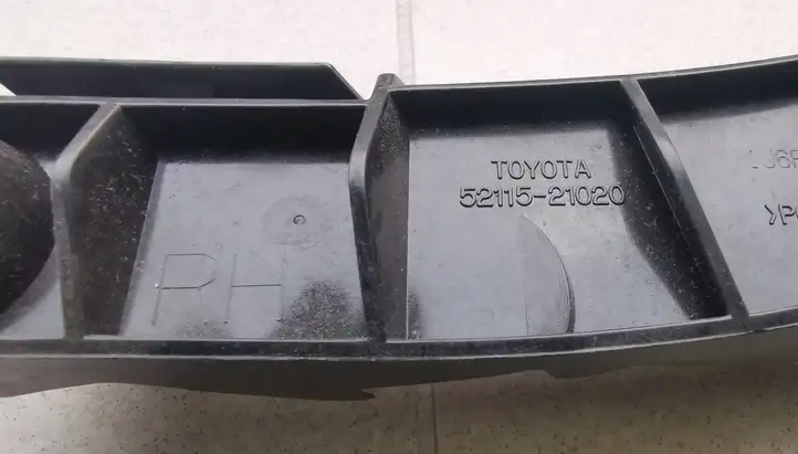 Toyota (2004 - 2008) 5211521020 Кронштейн переднего бампера — фото 2