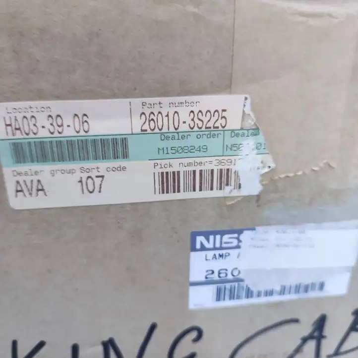 Nissan King Cab, PickUp, Navara (1998 - 2006) 260103S225 Передняя фара — фото 2