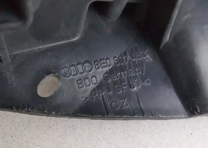 Audi A4 S4 B6 8E 8H (2000 - 2006) 8E0807453 Кронштейн заднего бампера — фото 2