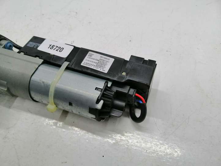 Audi Q5 (2008 - 2012)  4F9910591 Притягиватель задней крышки