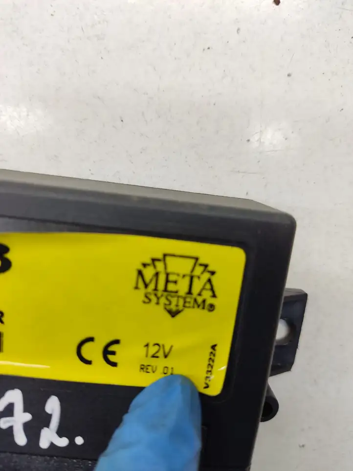 BMW 5 E60 E61 (2004 - 2010) V33222A Блок бесключевого доступа — фото 6