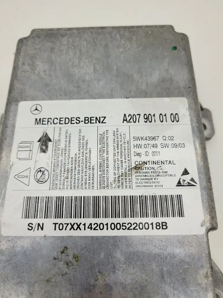 Mercedes-Benz E C207 W207 (2009 - 2017) A2079010100 Блок управления SRS — фото 3