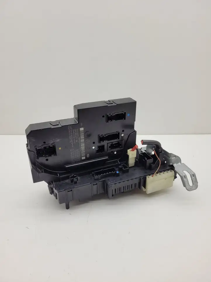 Mercedes-Benz E C207 W207 (2009 - 2017) 2129060005 Блок SAM — фото 1