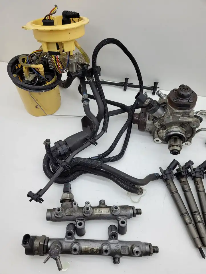 Audi A7 S7 4G (2010 - 2014) 059130277CD Комплект системы впрыска — фото 3