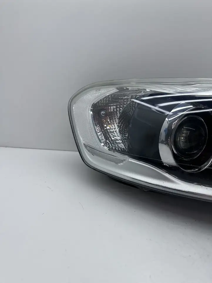Volvo XC60 (2013 - 2017) 31395899 Передняя фара — фото 5