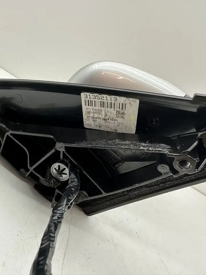 Volvo XC60 (2013 - 2017) 31352119 Боковое зеркало с электроприводом — фото 4