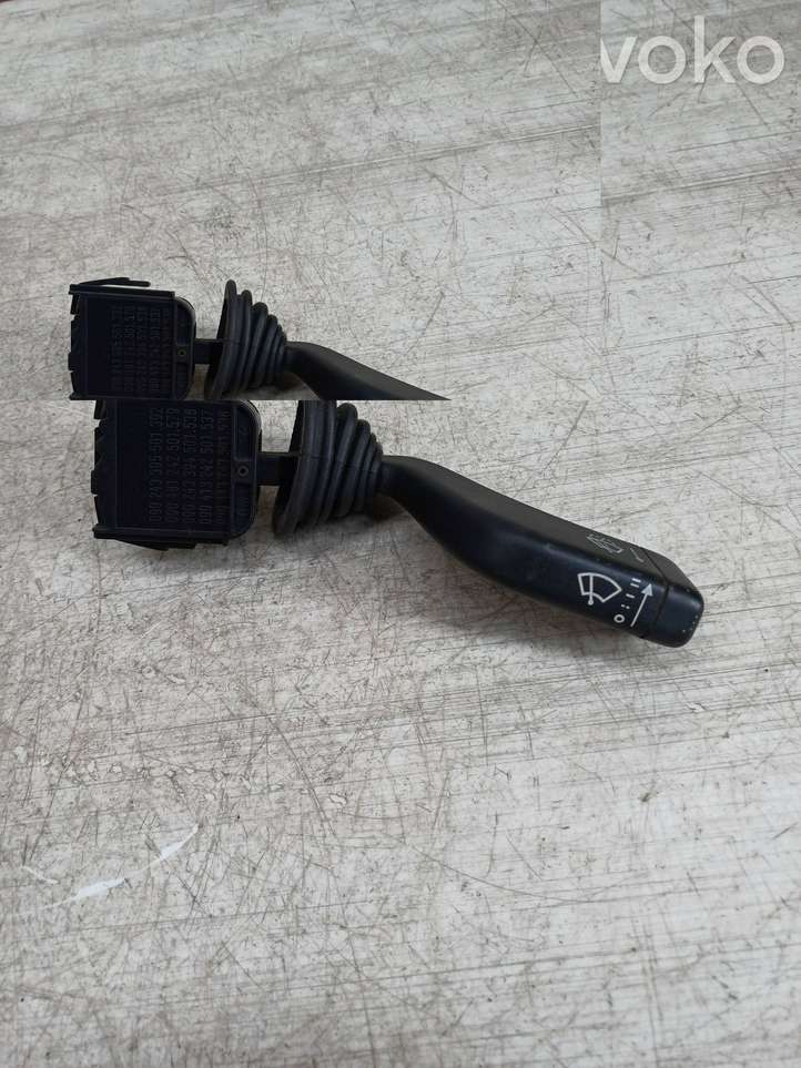 Opel Zafira (1999 - 2003)  090481242 Ручка стеклоочистителей