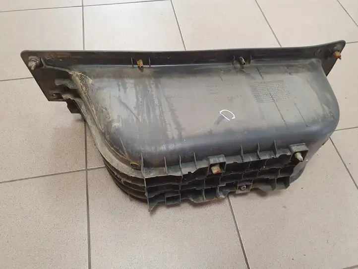 Iveco Daily Daily 3rd gen (2004 - 2010) 351000000 Внутренняя отделка переднего порога — фото 2