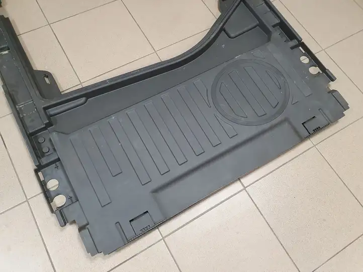 Audi A6 C7 (2011 - 2014) 4G9864106A Обшивка ниши запасного колеса — фото 2