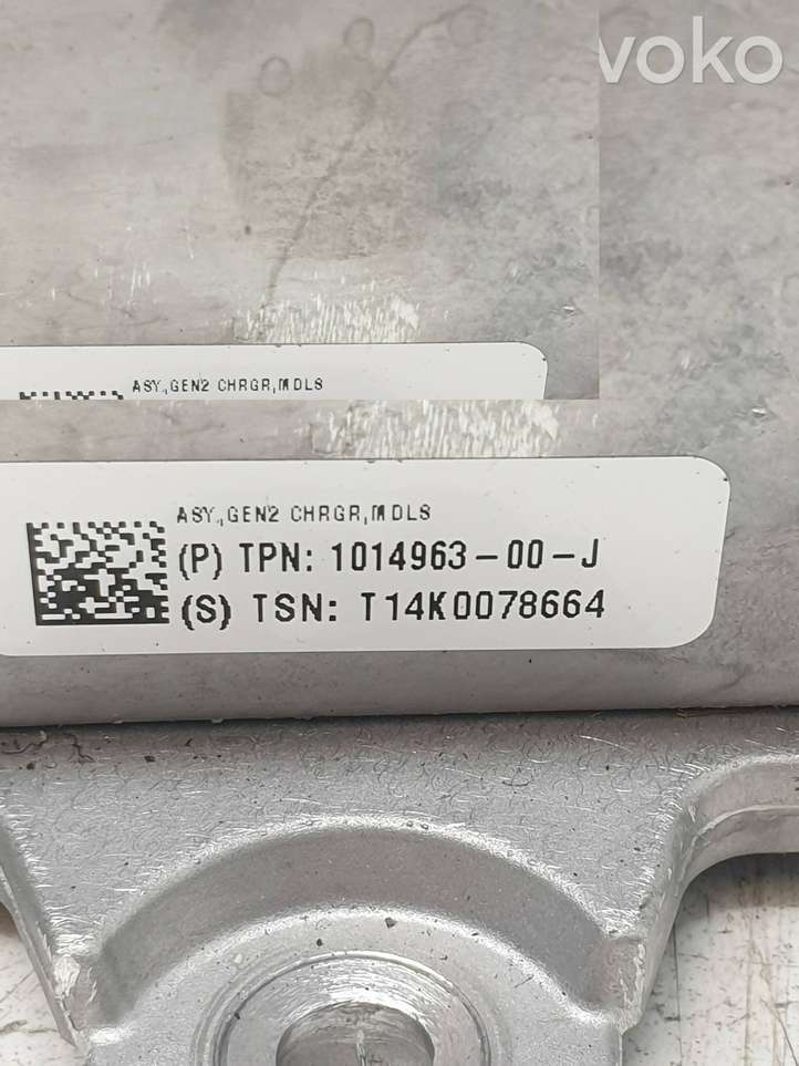 Tesla Model S (2012 - 2016)  101496300J Преобразователь напряжения