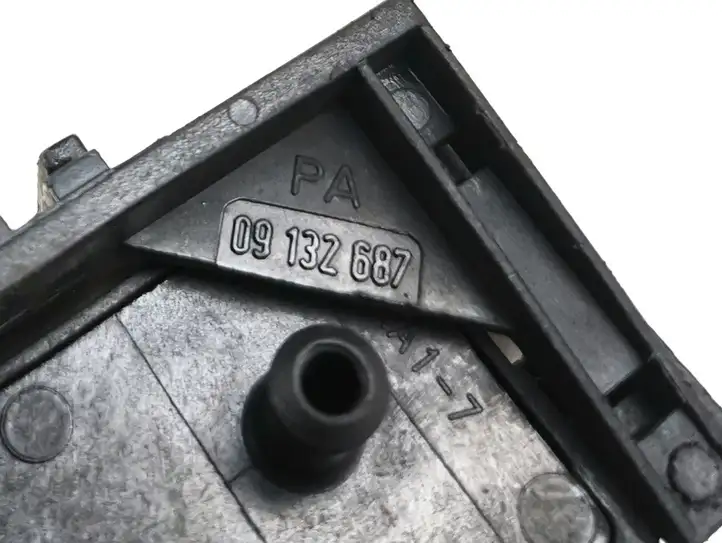 Opel Astra G (1998 - 2004) 09132687 Датчик давления воздуха впуска — фото 5