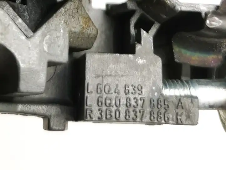 Volkswagen Polo (2005 - 2009) 6q0837885a Наружная ручка двери — фото 4