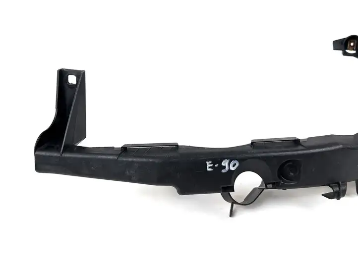BMW 3 E90 E91 (2005 - 2012) 7116707 Кронштейн передней фары — фото 2