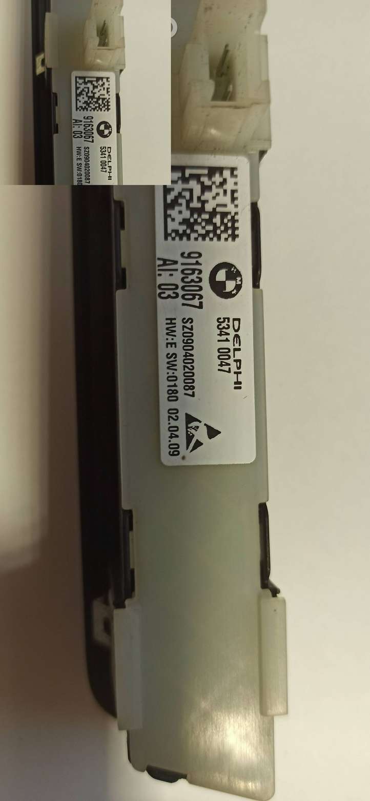 BMW 7 F01 F02 F03 F04 (2008 - 2016)  9163067 Включатель (включатели) памяти