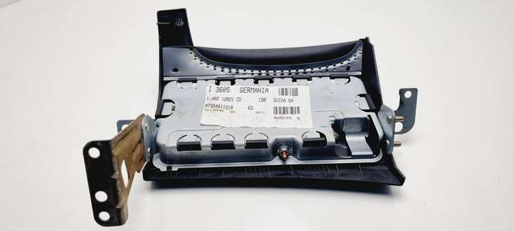 Fiat Bravo (2007 - 2014)  07354611210 Подушка безопастности колен