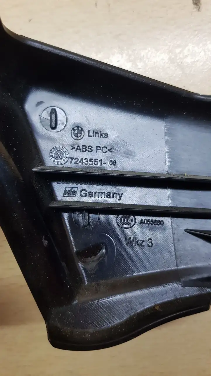 BMW 3 F30 F35 F31 (2012 - 2018) 7243551 Прочие детали салона — фото 2