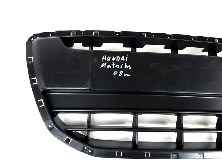 Hyundai Matrix (2008 - 2010) 8652210000 Нижняя решетка переднего бампера — фото 2