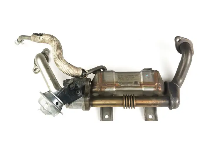 Toyota Avensis T250 (2006 - 2009) 13063850001 Охладитель клапана EGR — фото 2