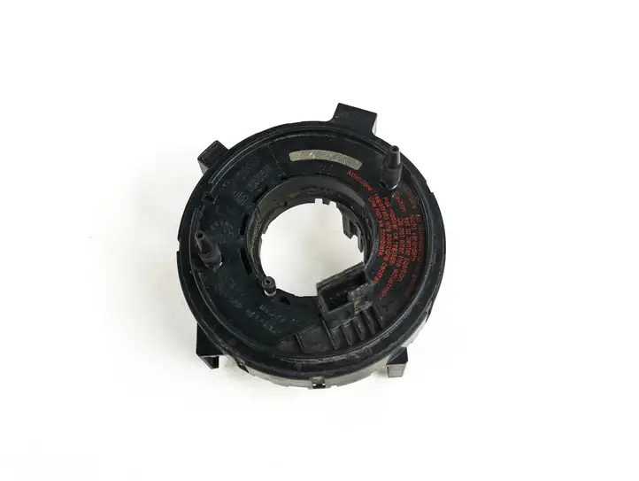 Volkswagen Golf IV (1998 - 2005) 1j0959653 Контактное кольцо SRS — фото 3