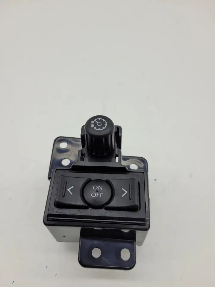 Lexus IS 220D-250-350 (2005 - 2010) 5543853030 Включатель регулировки освещения панели — фото 2