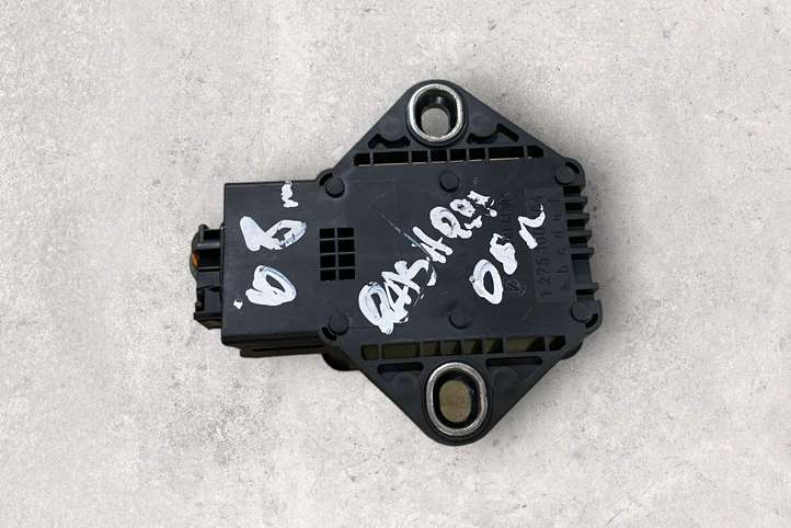 Nissan Qashqai (2006 - 2010)  47931JD00A Датчик ESP (системы стабильности) (датчик курсовой устойчивости))