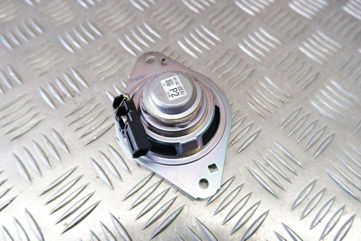 Lexus GS 250 300 350 300h 450h (2015 - 2020)  8616030E60 Громкоговоритель в панели