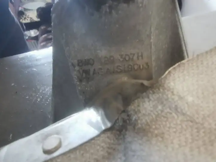 Audi A4 S4 B9 (2015 - 2019) 8w0199307H Кронштейн двигателя — фото 5