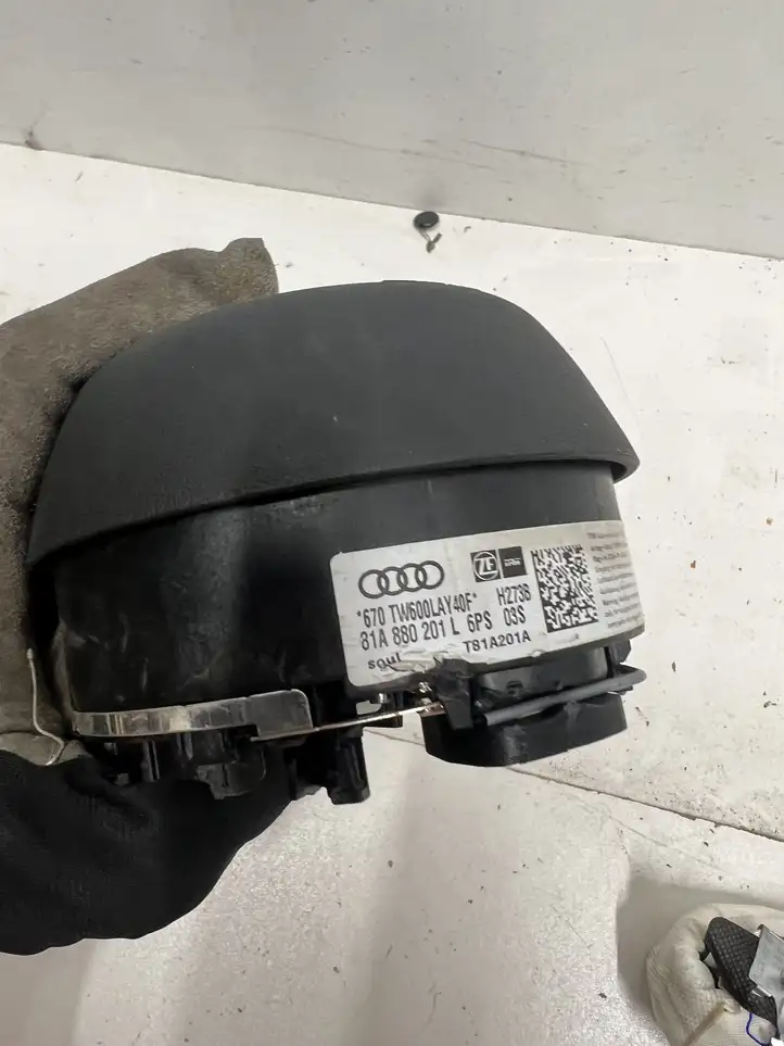 Audi Q2 - (2016 - ) 81A880201L Подушка безопасности руля — фото 2