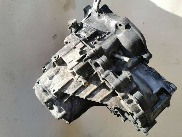 Saab 9-3 Ver1 (1998 - 2005)  FM55B06 Механическая коробка передач, 5 передач