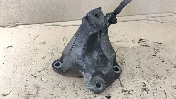 Audi A6 S6 C5 4B (2001 - 2004) 8E0199308J Кронштейн двигателя — фото 2