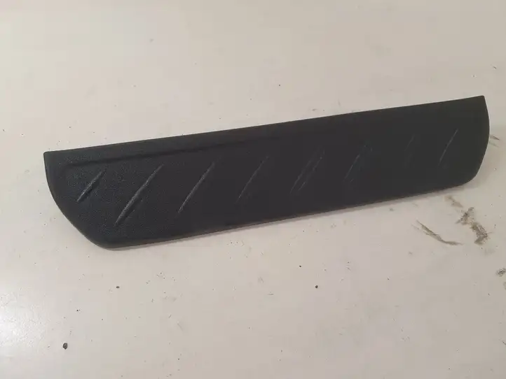 Honda Civic (2006 - 2011) 84262SMGE01020 Внутренняя отделка заднего порога — фото 1