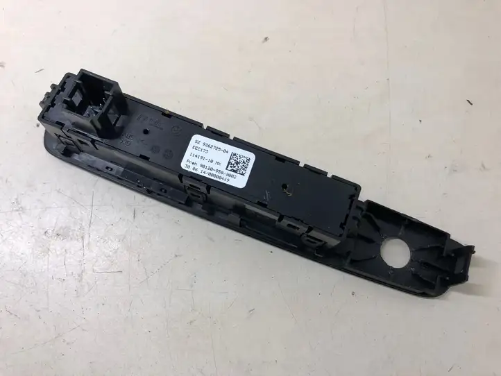 BMW X5 F15 (2013 - 2017) 9262725 Включатель регулировки высоты / жесткости ходовой части — фото 3