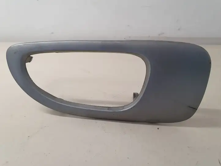 Peugeot 307 CC (2001 - 2005) 9634770077 Накладка ручки задней двери — фото 1