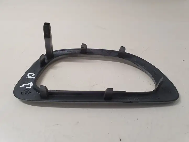 Peugeot 307 CC (2001 - 2005) 9634769777 Накладка ручки двери — фото 2