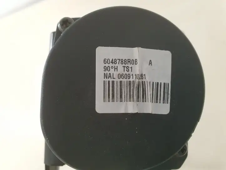Volvo S80 (2006 - 2009) 6048788R0B Задний ремень безопасности — фото 2